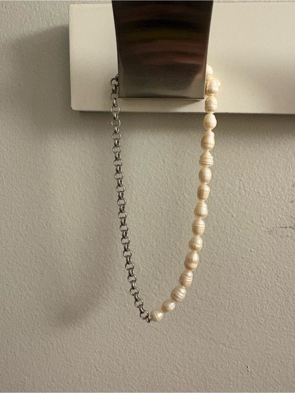 Baroque Pearl and Silver Chain Necklace - Cream and Silver
